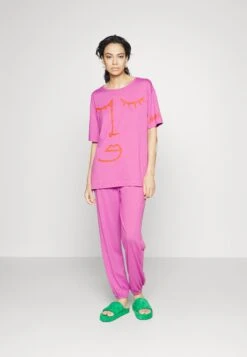 Triumph Piżama - Flash Pink -Fashion Pol 0c3ad78fde8b4113826b9c8ecc6c49af