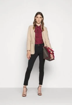 MICHAEL Michael Kors SELMA - Jeansy Skinny Fit - Black -Fashion Pol 0f2efa69a8bd4fcd87c8ce218cf507b7