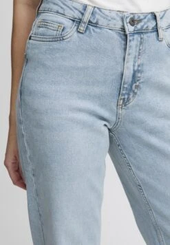 PZLIVA - Jeansy Straight Leg - Light Blue Denim -Fashion Pol 0f861de28a1c47c3a462e0122994dcc6