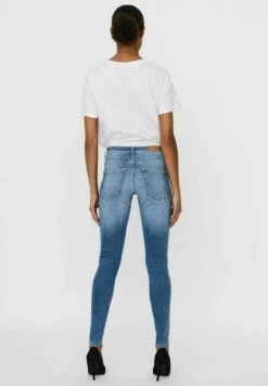 Vero Moda VMSOPHIA - Jeansy Skinny Fit - Light Blue Denim -Fashion Pol 10bfd5cc9bb0481d93588788baff9da8