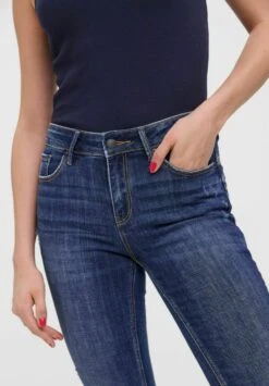 Vero Moda VMSEVEN - Jeansy Slim Fit - Dark Blue Denim -Fashion Pol 142c282af1f941c18adbad01e8924040