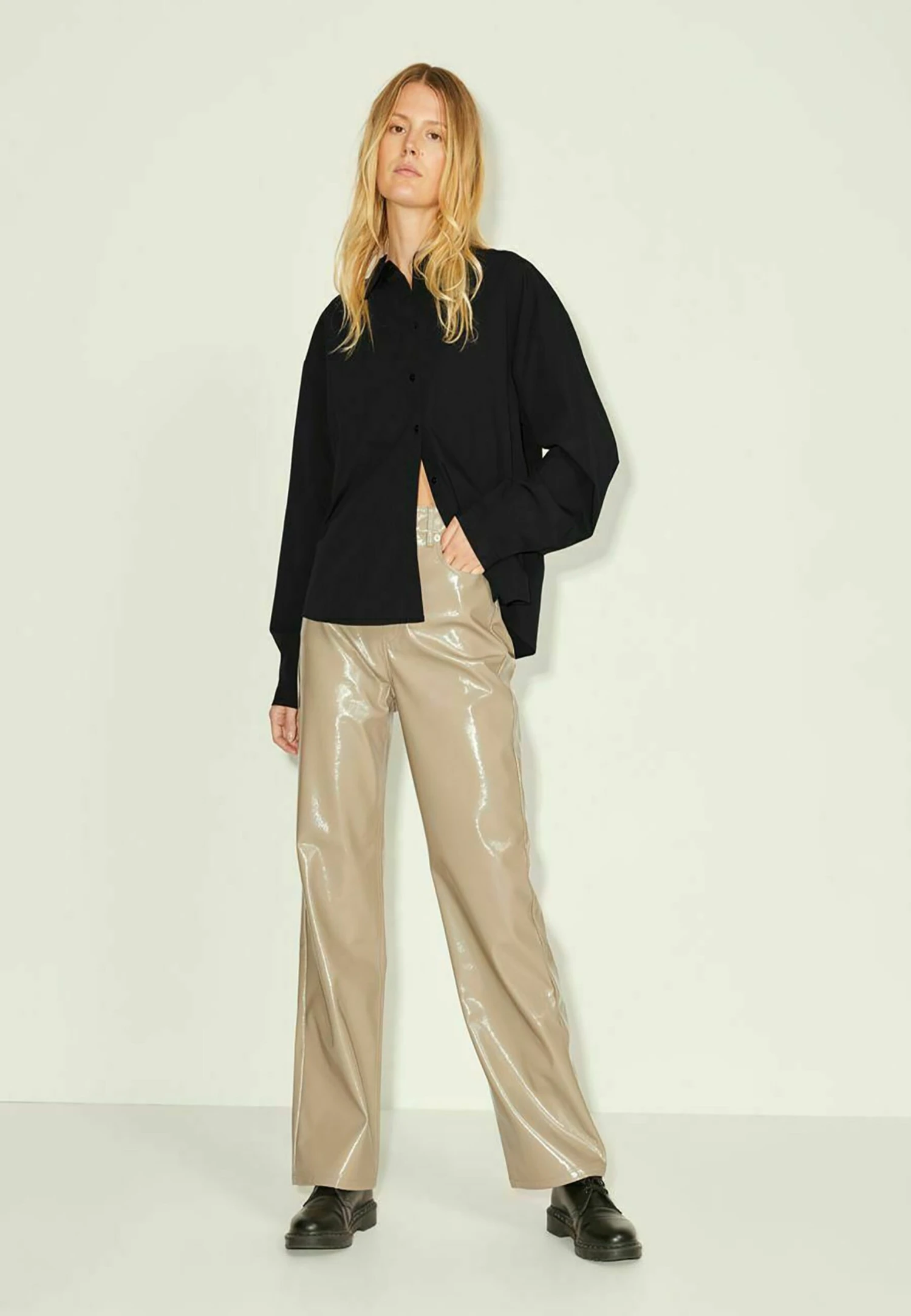 JJXX MISSION RELAX SHIRT - Koszula - Black 2 JJXX MISSION RELAX SHIRT - Koszula - Black - obrazek 2