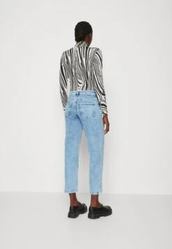 MOSS COPENHAGEN EIKE RIKKA ANKLE - Jeansy Straight Leg - Blue Denim 8 MOSS COPENHAGEN EIKE RIKKA ANKLE - Jeansy Straight Leg - Blue Denim -Fashion Pol 237e593c35bc4c0187d92476f12b76cc