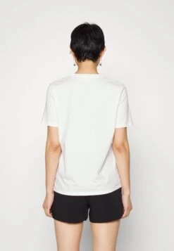 MICHAEL Michael Kors GRAPHIC CHARM CLASSIC TEE - T-shirt Z Nadrukiem - WHITE -Fashion Pol 2553d37010184c68b7a1d91083675249