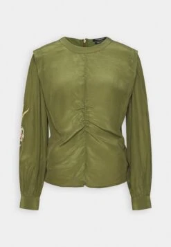 Scotch & Soda RUCHED WAIST BLOUSE WITH EXTENDED SHOULDER - Bluzka Z Długim Rękawem - Army Green -Fashion Pol 31a822eaa9944940bbd277ba6b7ffe7a