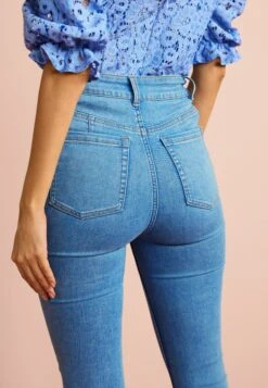 Next STANDARD - Jeansy Dzwony - Mid Blue -Fashion Pol 38ad1a2f8fb245b28479ccc3eca2c479