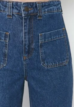 Trendyol Jeansy Straight Leg - Blue -Fashion Pol 3b80c8ef3c88433fab6036000b0548e9