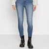 DKNY BLEEKER SHAPING - Jeansy Skinny Fit - Blue Denim