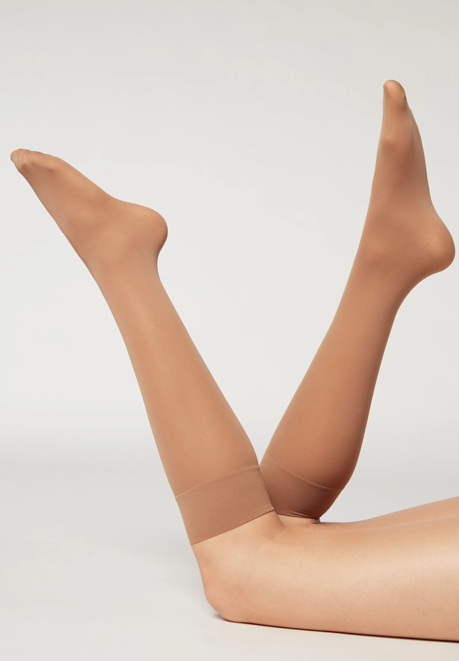 Calzedonia SEMI TRANSPARENT KNEE HIGH 30 DEN - Podkolanówki - Nude 1 Calzedonia SEMI TRANSPARENT KNEE HIGH 30 DEN - Podkolanówki - Nude