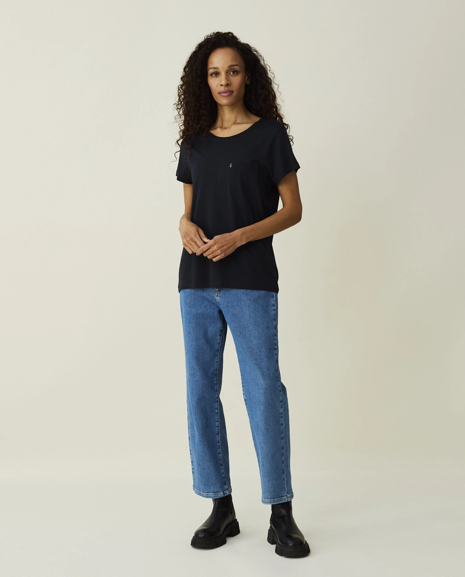Lexington ASHLEY - T-shirt Basic - Dark Blue 2 Lexington ASHLEY - T-shirt Basic - Dark Blue - obrazek 2