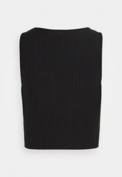 Pieces PCKYLIE CROP - Top - Black 4 Pieces PCKYLIE CROP - Top - Black -Fashion Pol 45d7959851f04de6863a2d6d30e13601