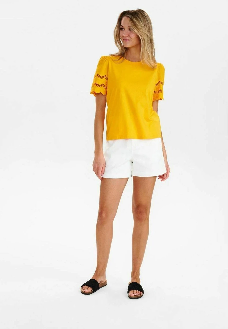 TASCHA - T-shirt Basic - Zinnia 2 TASCHA - T-shirt Basic - Zinnia - obrazek 2