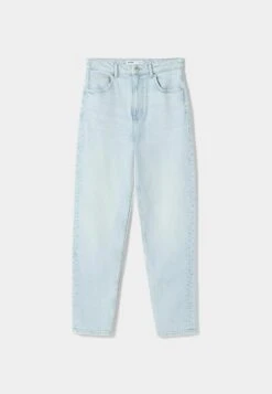 BERSHKA COMFORT FIT- MOM - Jeansy Straight Leg - Light Blue -Fashion Pol 51c9aa3c8b5e4c79886bf8749d0bd9f0