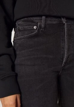 AGOLDE NICO - Jeansy Slim Fit - Washed Black -Fashion Pol 5613784af21940c9865ce8a27c828961