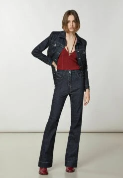 Patrizia Pepe COMFORT - Jeansy Dzwony - Midnight Navy Wash 6 Patrizia Pepe COMFORT - Jeansy Dzwony - Midnight Navy Wash -Fashion Pol 5930cddedc7848629c76a477d01c96fc