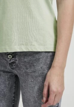 B.young BYSANLA LEAF TSHIRT - T-shirt Z Nadrukiem - Frosty Green -Fashion Pol 5ae6761cd9db4e268e32c0419b7f3251