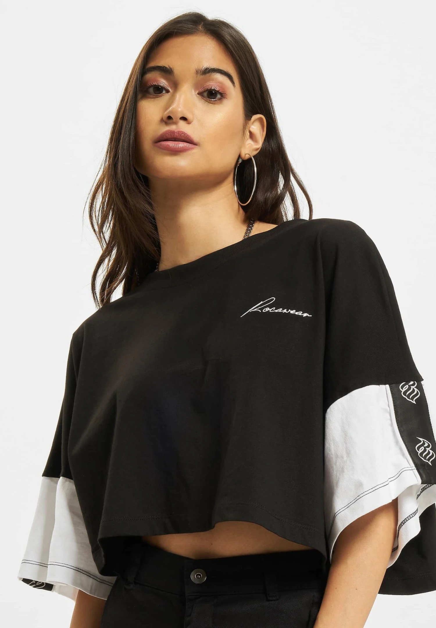 ROCAWEAR RESOLUTION - T-shirt Z Nadrukiem - Black 1 ROCAWEAR RESOLUTION - T-shirt Z Nadrukiem - Black