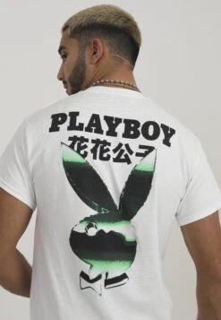 PLAYBOY RETRO UNISEX - T-shirt Z Nadrukiem - White/green -Fashion Pol 6460db55c15f4bd9bbefbdf588786fc6