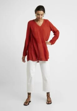 Kaffe AMBER V NECK - Tunika - Ketchup -Fashion Pol 6c264ad00180421e8fda16ba578b66bb