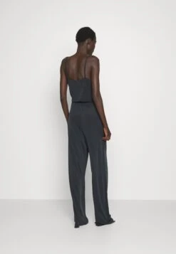 SLFROBERTA STRAP TALL - Kombinezon - Black 8 SLFROBERTA STRAP TALL - Kombinezon - Black -Fashion Pol 714570a9995f4399aef0e5dd84b3e576