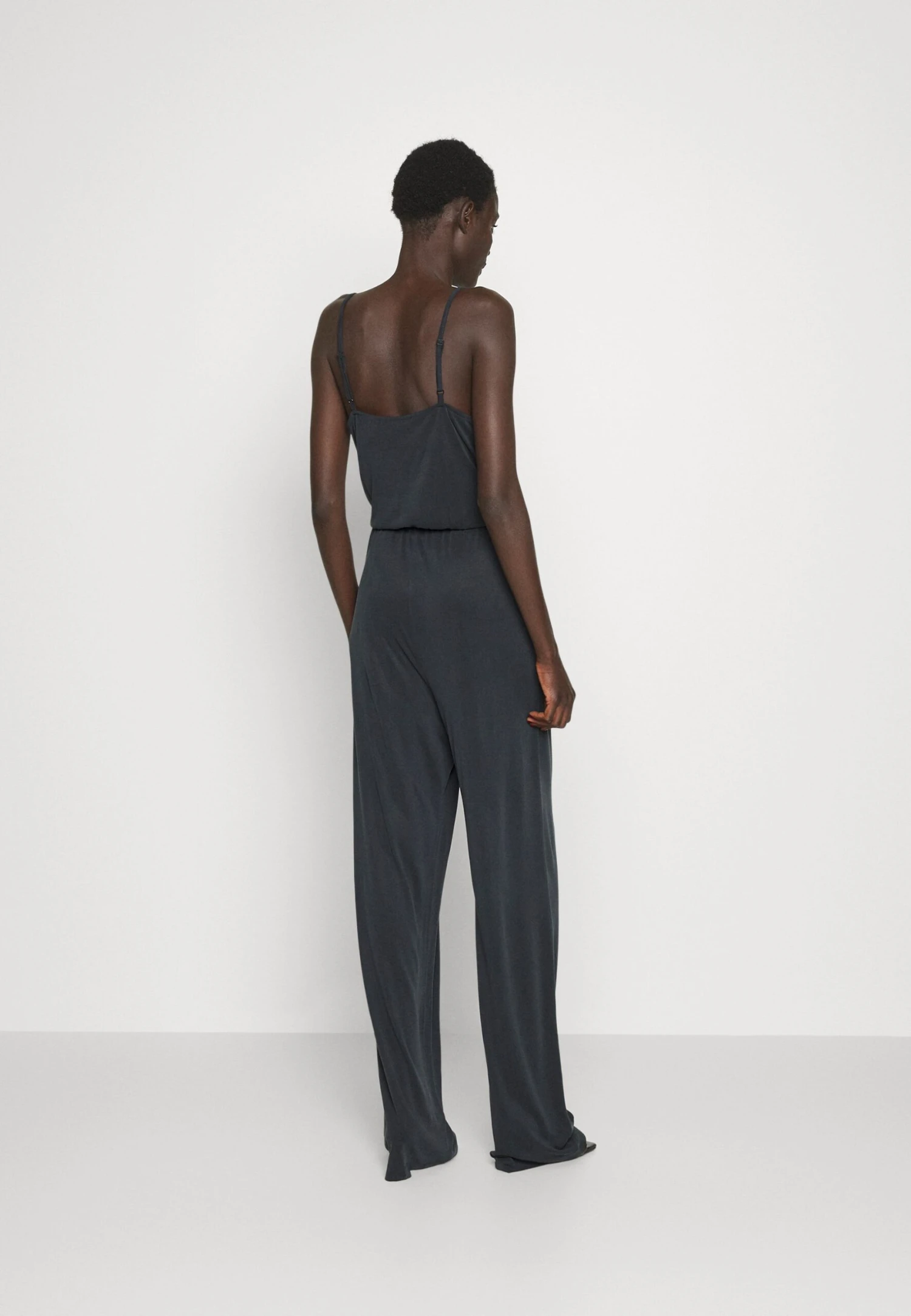 SLFROBERTA STRAP TALL - Kombinezon - Black 3 SLFROBERTA STRAP TALL - Kombinezon - Black - obrazek 3