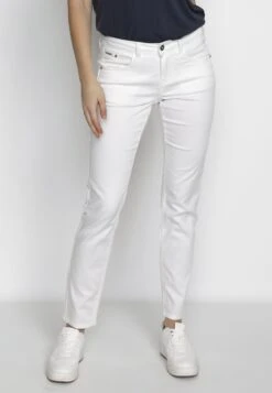 Cream LOTTECR PLAIN TWILL COCO FIT BCI - Jeansy Slim Fit - Snow White