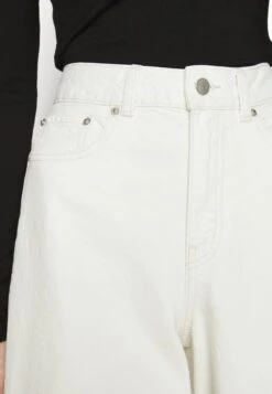 JJXX TOKYO WIDE - Jeansy Bootcut - White Denim 13 JJXX TOKYO WIDE - Jeansy Bootcut - White Denim -Fashion Pol 73c74424863248baa88177ddb7ed481d