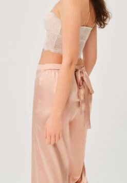 Spodnie Od Piżamy - Baby Pink -Fashion Pol ac7635782b424fb384ac35dc2f3b9000