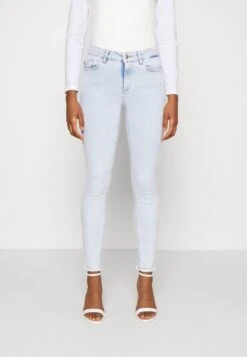ONLY ONLBLUSH LIFE MID RAW - Jeansy Skinny Fit - Light Blue