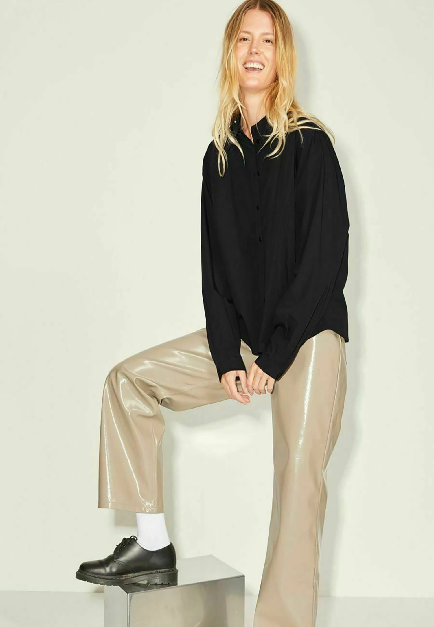 JJXX MISSION RELAX SHIRT - Koszula - Black 4 JJXX MISSION RELAX SHIRT - Koszula - Black - obrazek 4