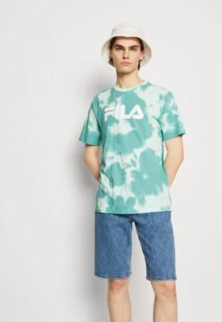 Fila BARVER TEE UNISEX - T-shirt Z Nadrukiem - Beryl Green -Fashion Pol c90f2885c77c40bdb463efb3588e24d5