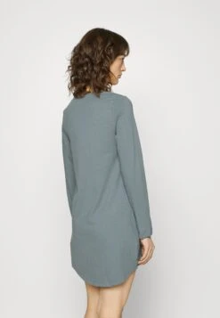 Hunkemöller NIGHTIE R-NECK WINK - Koszula Nocna - Grey 7 Hunkemöller NIGHTIE R-NECK WINK - Koszula Nocna - Grey -Fashion Pol cc87b37ecba7435287570dc9506519ab