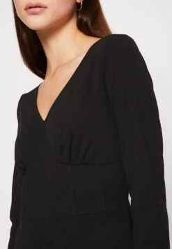 Even&Odd WIDE LEG LONG SLEEVES BODICE - Kombinezon - Black -Fashion Pol d8272963fe164b319e02f27977f90573