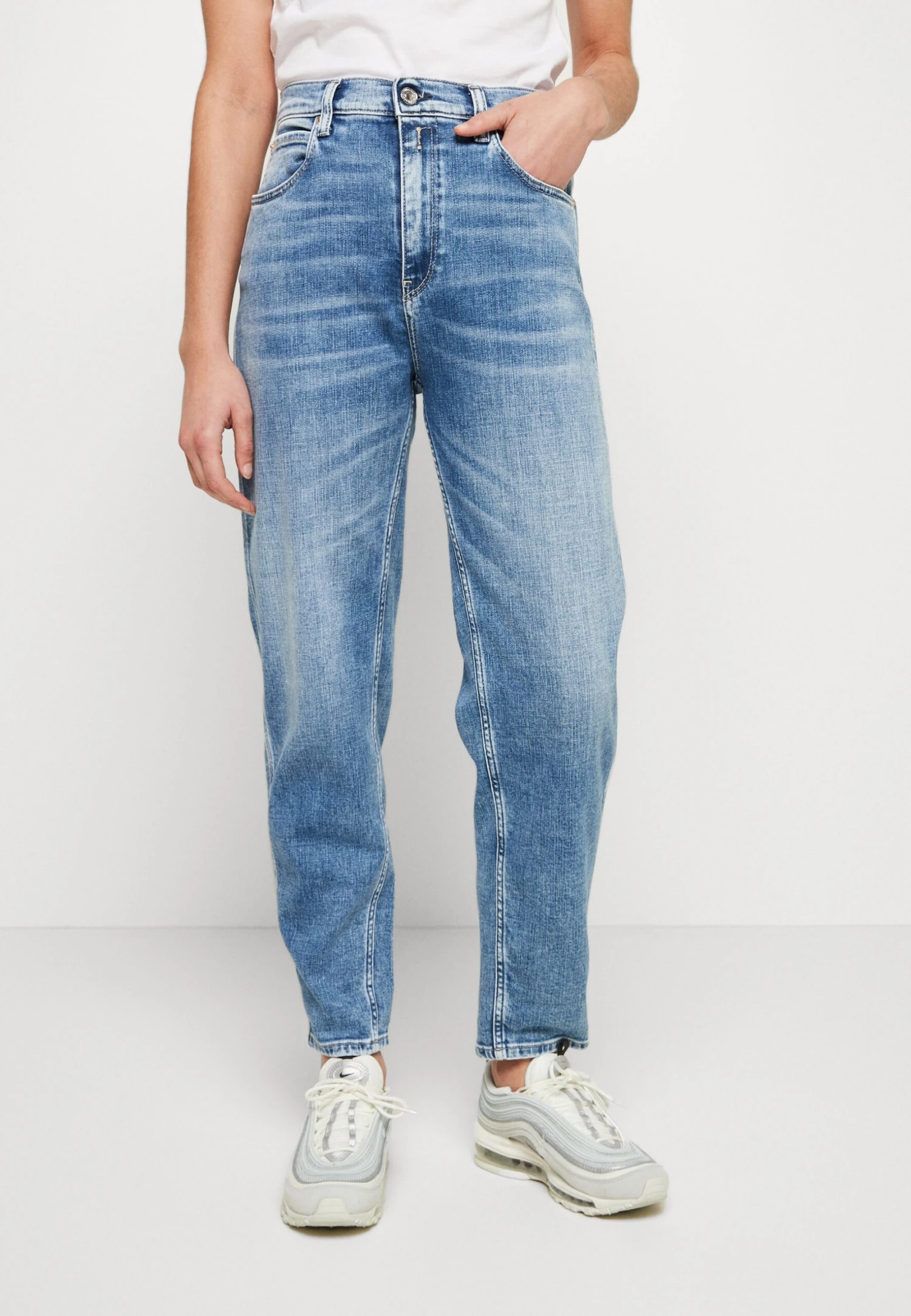 Replay KEIDA PANTS - Jeansy Relaxed Fit - Blue Denim 1 Replay KEIDA PANTS - Jeansy Relaxed Fit - Blue Denim