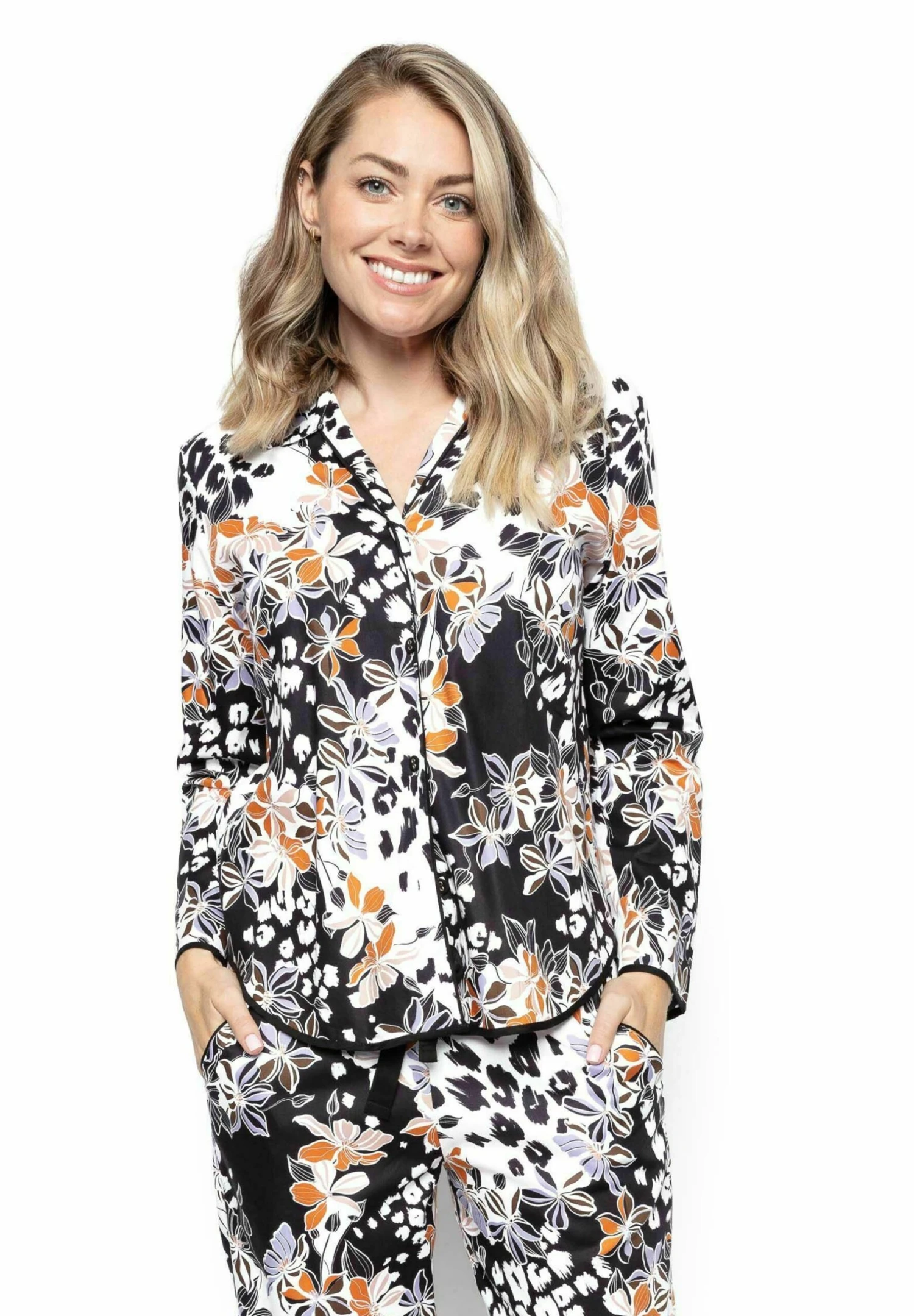 Cyberjammies KATIE - Koszulka Do Spania - Black Floral 1 Cyberjammies KATIE - Koszulka Do Spania - Black Floral