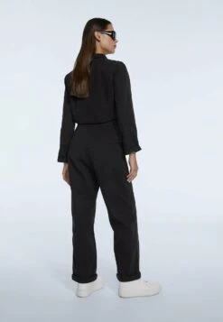 Stradivarius MIT DRUCKKNÖPFEN - Kombinezon - Black -Fashion Pol f336de494077414b9c705fff9ba9f410